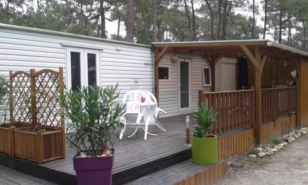 Appartements tourisme meublés Com'in Médoc Lesparre-Médoc Extérieur photo